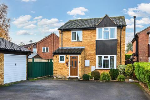 Isis Avenue,  Greenwood Homes,  Bicester,  Oxfordshire,  OX26