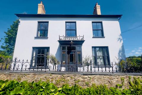 6 bedroom detached house for sale, Blaencelyn, Llandysul, SA44