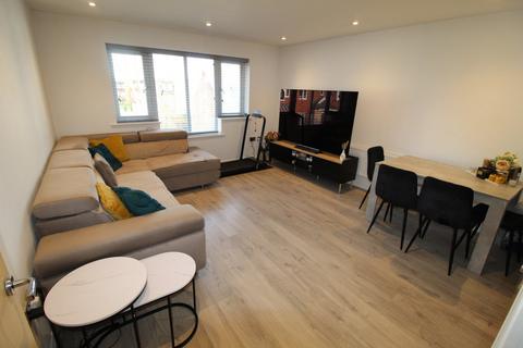 undefined, Wren Lane, Ruislip, HA4