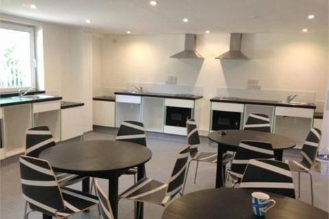 undefined, Geddington Road, Corby, NN18