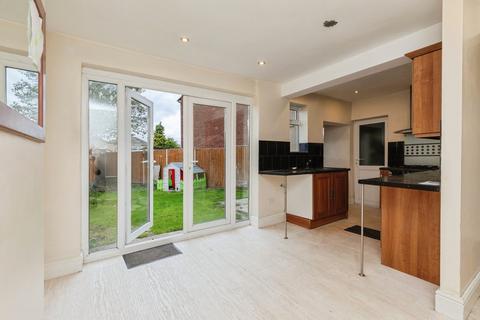 3 bedroom end of terrace house for sale, Walsh Avenue, Bristol BS14