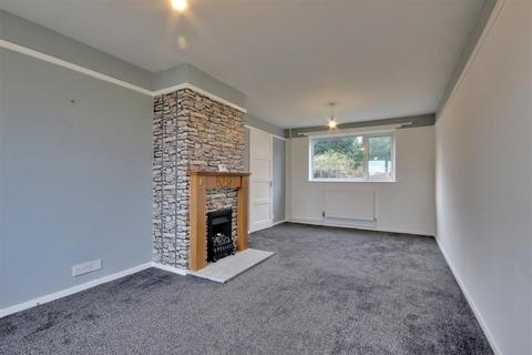2 bedroom terraced house for sale, Auchinleck Close, Driffield