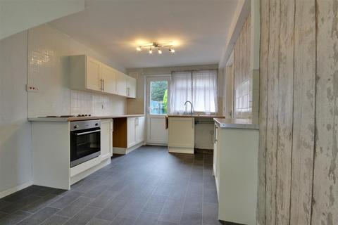 2 bedroom terraced house for sale, Auchinleck Close, Driffield