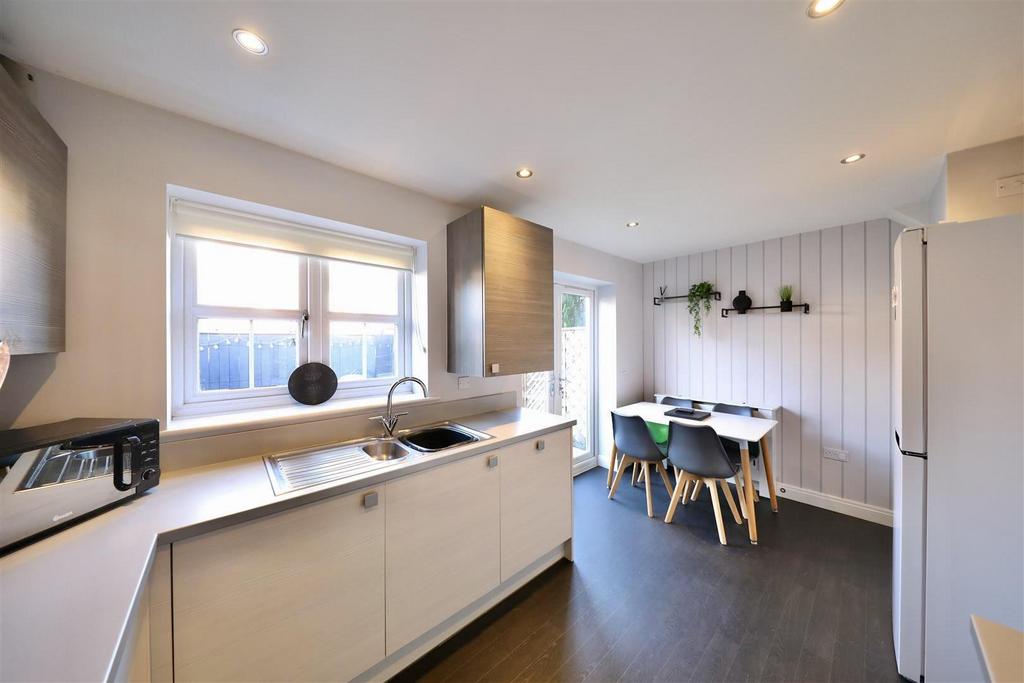 Kitchen diner