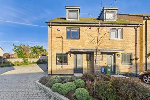 undefined, Cordwainers Road, Cheltenham, Gloucestershire, GL52