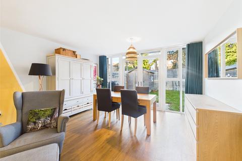 undefined, Cordwainers Road, Cheltenham, Gloucestershire, GL52