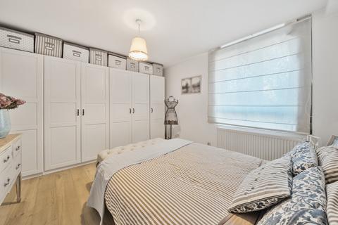 3 bedroom flat for sale, Granfield Street, Battersea, London, SW11