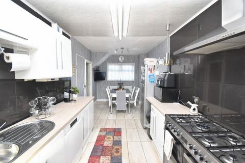3 bedroom terraced house for sale, Frank Street, Widnes, WA8 0AH