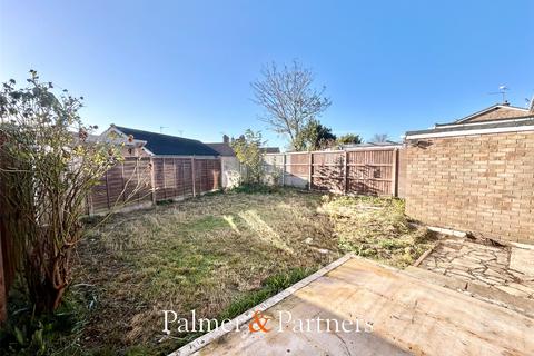 undefined, Puffinsdale, Clacton-on-Sea, Essex, CO15