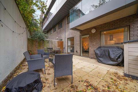 undefined, Bedford Road, SW4