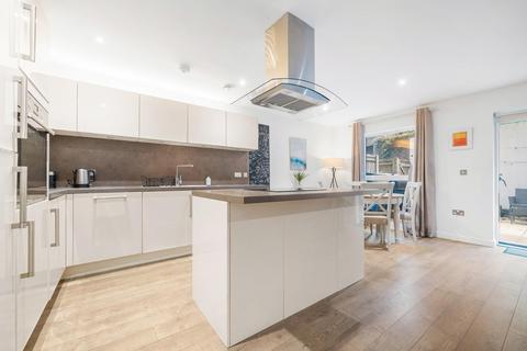undefined, Bedford Road, SW4