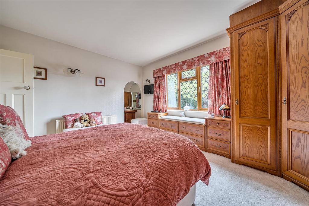 For Sale by Aspire Residential   Crockhurst Hill