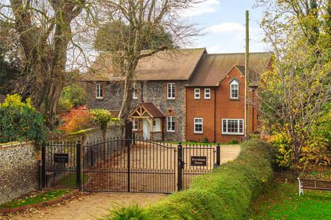 7 bedroom detached house for sale, Melbourn Road, Royston, Hertfordshire, SG8