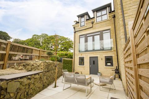 undefined, Bleaklow Court, Hawkshaw, Bury