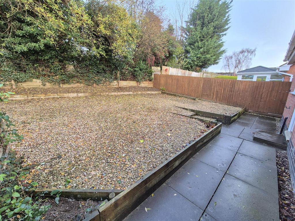 Garden 2.jpg