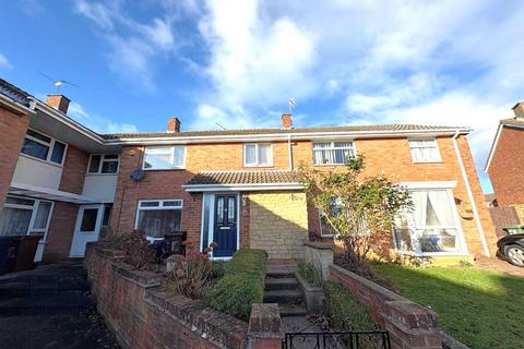 3 bedroom house to rent, Granby Close, Corby NN18