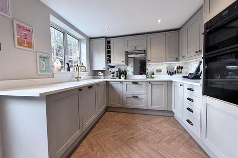 undefined, Priory Road, Warwick