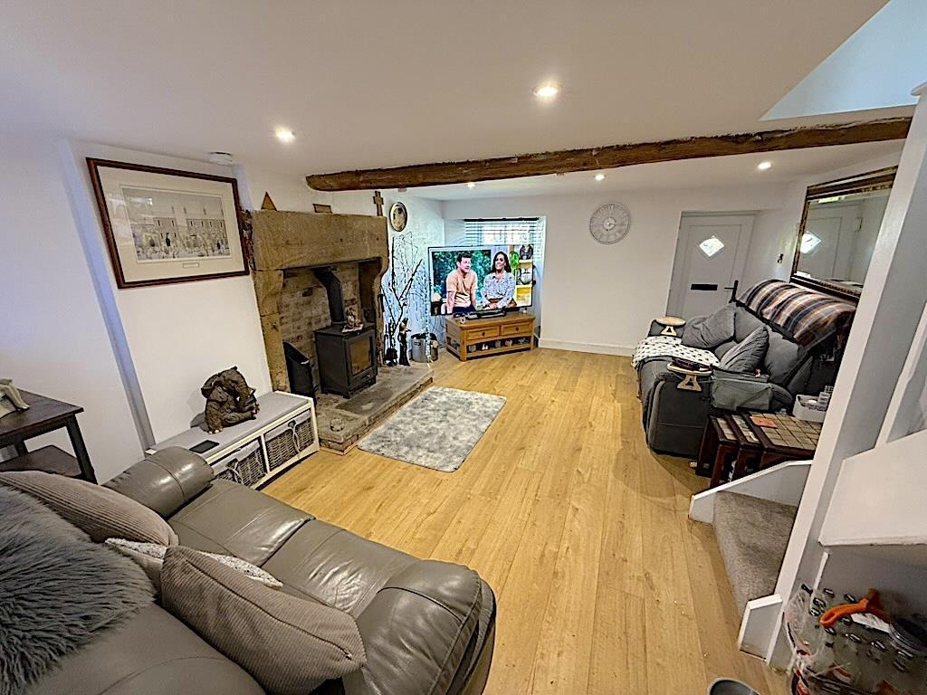 Livingroom.jpg