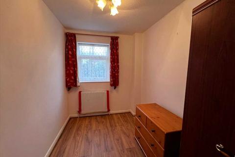 undefined, Weekes Drive, Slough