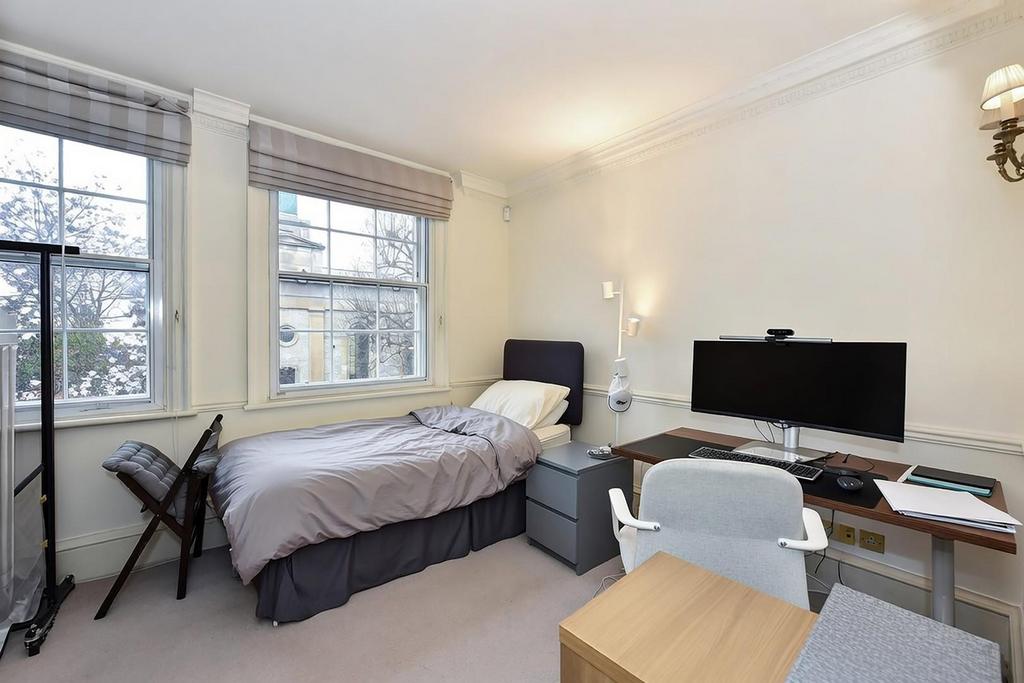 Flat F, 1-4, Eaton Square (2).jpg