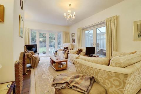 4 bedroom detached house for sale, The Avenue, Alsager