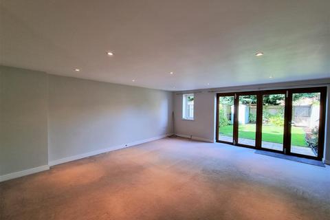 undefined, 4 Church Mews, Upton Upon Severn,. Worcestershire