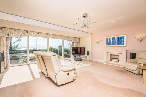 undefined, Thorpe Bay Gardens, Thorpe Bay SS1