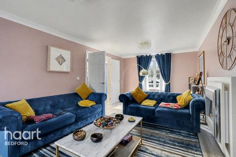 undefined, Wadsworth Court, Bedford
