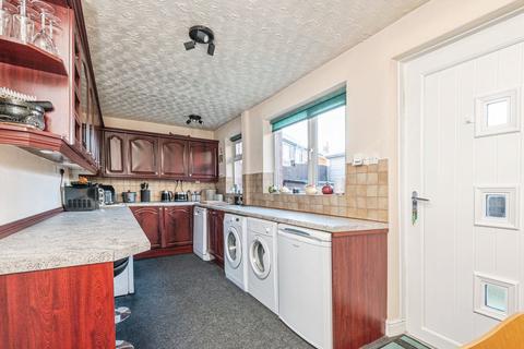 3 bedroom semi-detached house for sale, Windmill Crescent, Huddersfield HD8