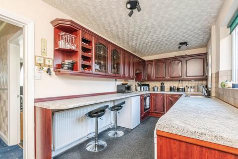 3 bedroom semi-detached house for sale, Windmill Crescent, Huddersfield HD8
