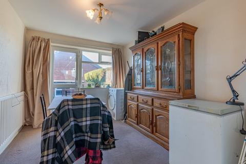 3 bedroom property for sale, Cotswold Avenue, Shipley, West Yorkshire, BD18