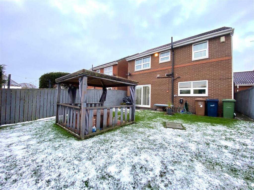 20251120 150136027 i OS5markington.jpg