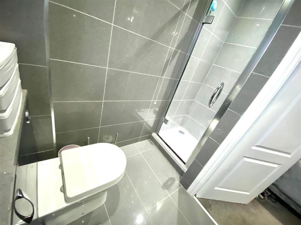 20251120 145818090 i OS5markington.jpg