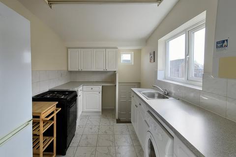 3 bedroom flat to rent, Doncaster Road , Sandyford ,