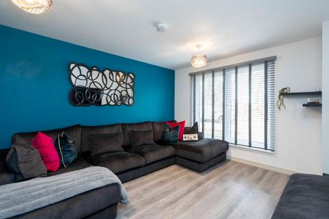 undefined, Kaims Crescent, Livingston