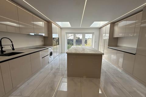 5 bedroom semi-detached house for sale, Bullhead Road, Borehamwood