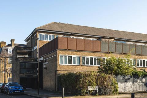 4 bedroom flat for sale, Kedleston Walk, Bethnal Green, London, E2