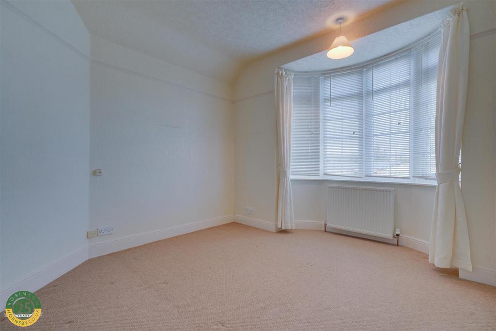 Bedroom 3- 2.jpg