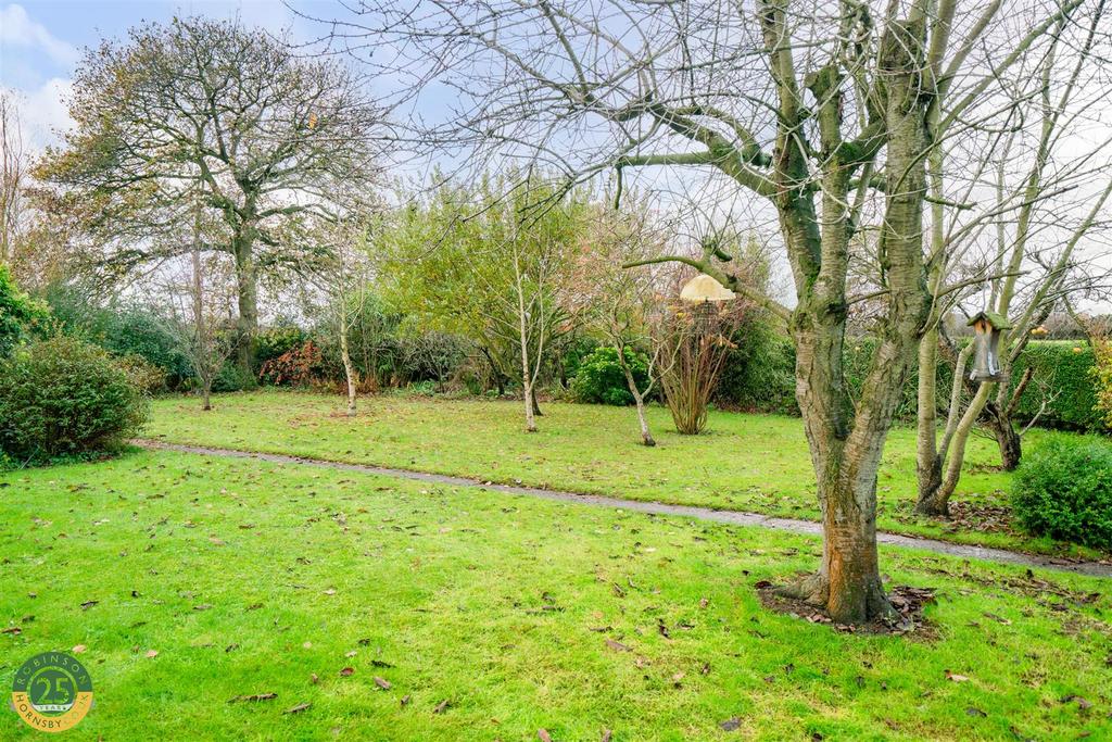 Rear Garden 7.jpg