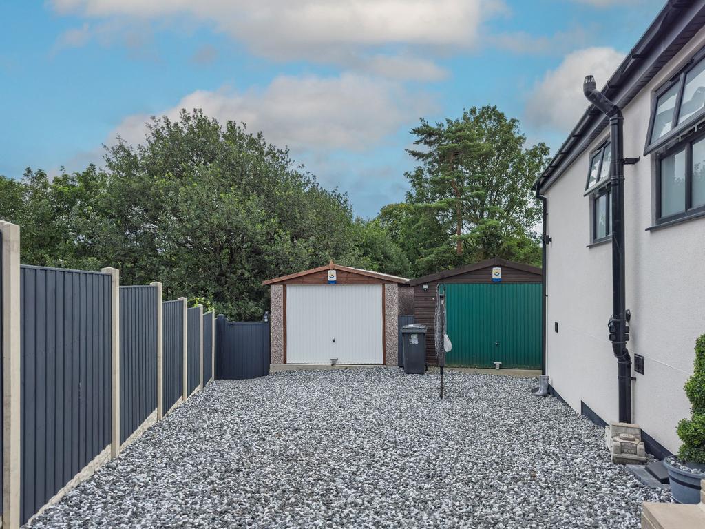 Ample parking to the side