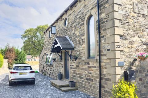 4 bedroom detached house for sale, Wyke, Wyke BD12