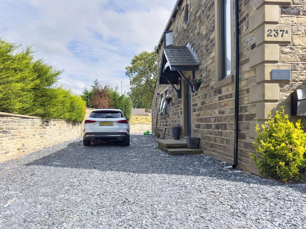 Frontage/parking