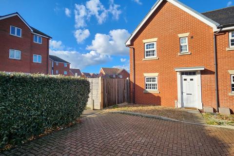 3 bedroom end of terrace house for sale, Bishop Close, Margate CT9