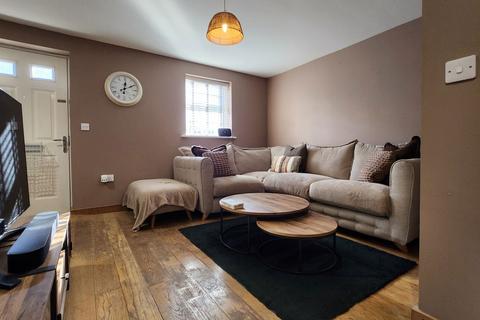 3 bedroom end of terrace house for sale, Bishop Close, Margate CT9