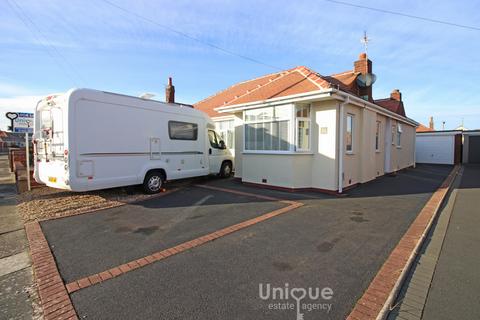 2 bedroom bungalow for sale, Seaton Avenue,  Thornton-Cleveleys, FY5