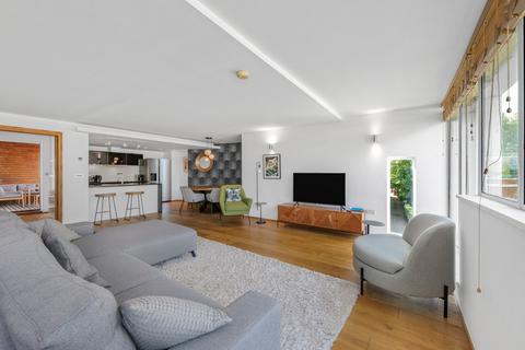 undefined, Sheen Road, Surrey, Richmond