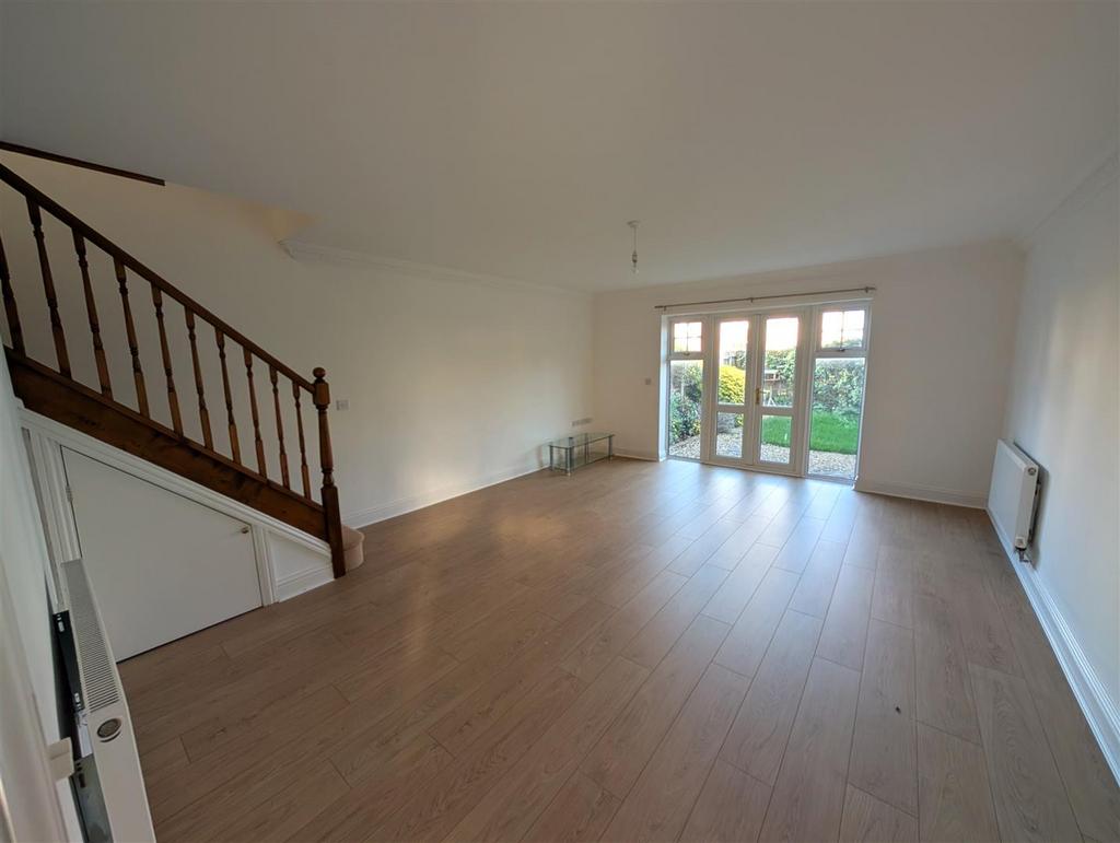 Living room 1
