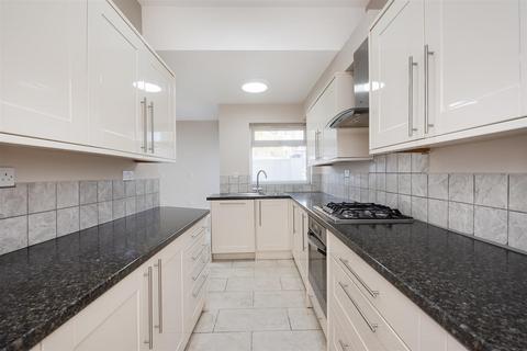 undefined, Kingsley Avenue, Ealing, W13