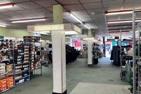 Retail property (high street) for sale, 15-17 Market St Eastleigh SO50 5RH