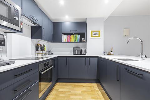 undefined, Scott Avenue, London
